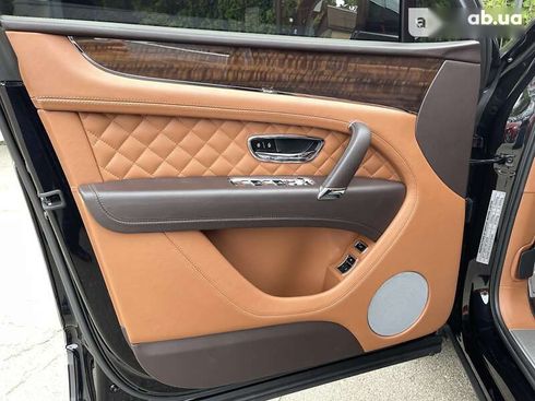 Bentley Bentayga 2017 - фото 16