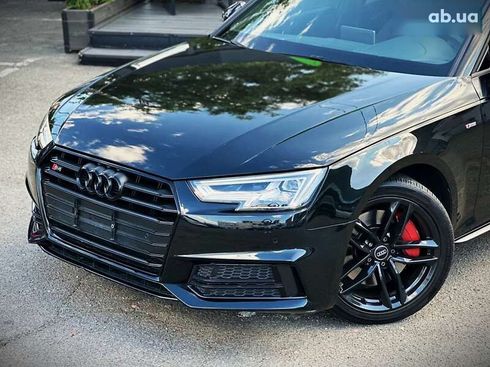 Audi A4 2016 - фото 12