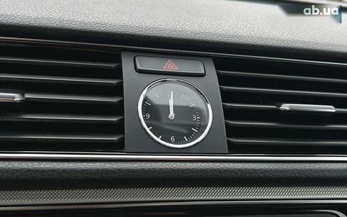 Volkswagen Passat 2017 - фото 24