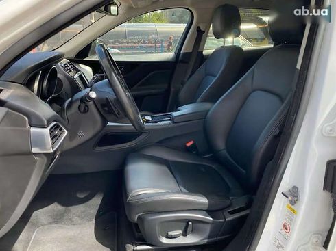 Jaguar F-Pace 2017 - фото 18
