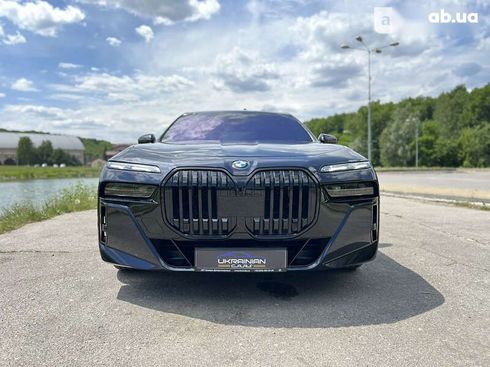 BMW 7 серия 2023 - фото 9