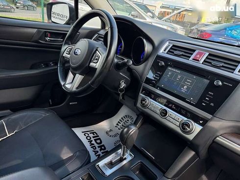 Subaru Legacy 2016 - фото 10