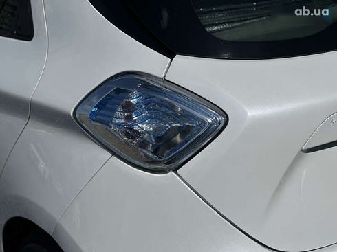 Renault Zoe 2019 - фото 6