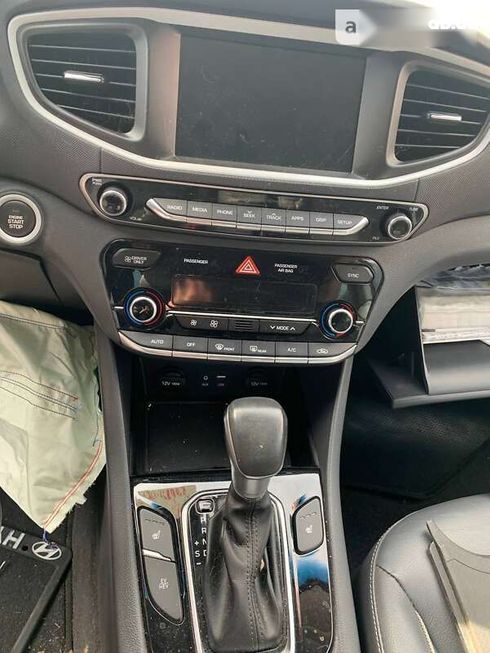 Hyundai Ioniq 2018 - фото 11