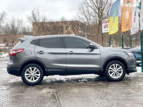 Nissan Qashqai 2015 - фото 16