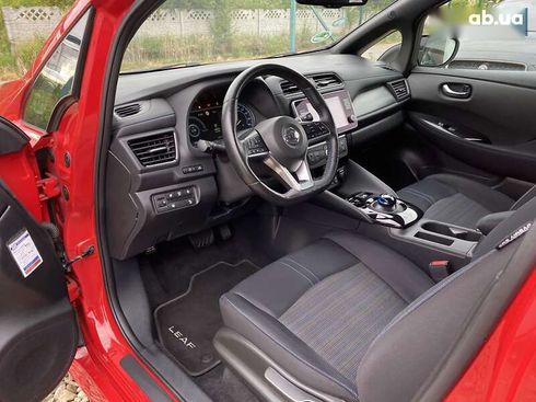 Nissan Leaf 2020 - фото 2