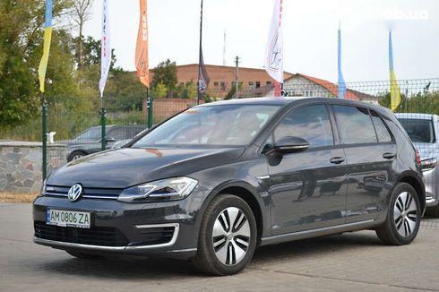 Volkswagen e-Golf 2020 - фото 2