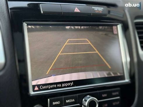 Volkswagen Touareg 2011 - фото 25