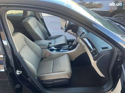 Honda Accord 2016 - фото 18