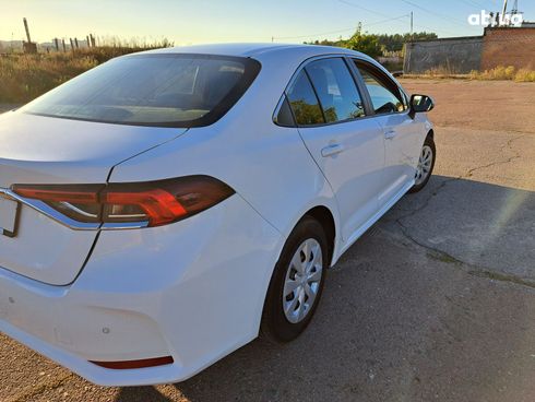 Toyota Corolla 2020 белый - фото 5