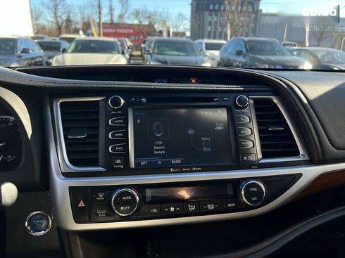 Toyota Highlander 2018 - фото 25