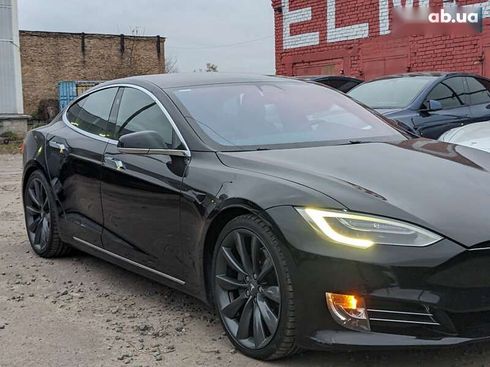 Tesla Model S 2017 - фото 4