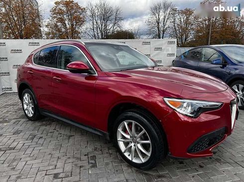 Alfa Romeo Stelvio 2018 - фото 9