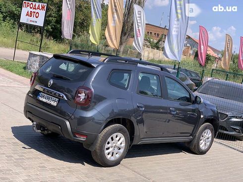 Renault Duster 2022 - фото 13