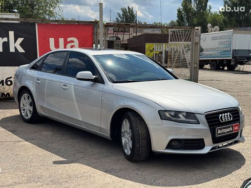 Audi A4 2010 серый - фото 7