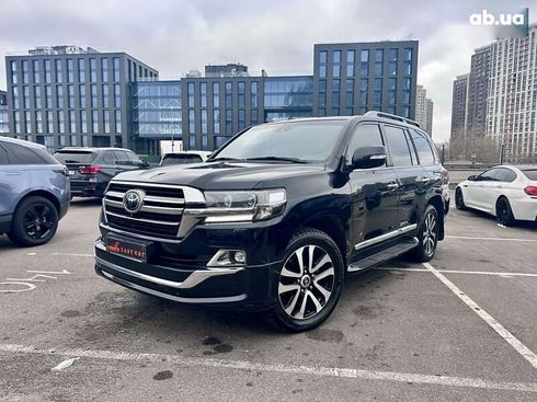 Toyota Land Cruiser 2019 - фото 27