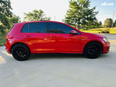 Volkswagen Golf GTI 2016 красный - фото 4