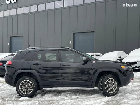 Jeep Cherokee 2019 черный - фото 22