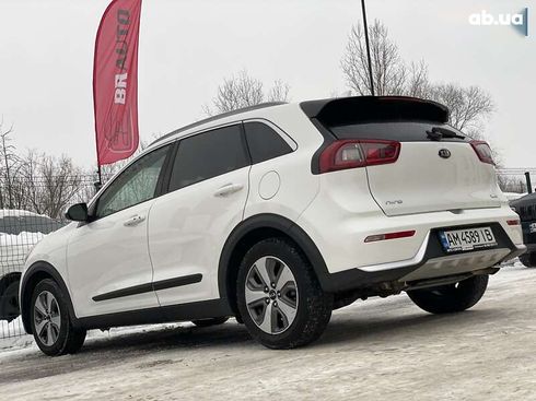 Kia Niro 2019 - фото 19