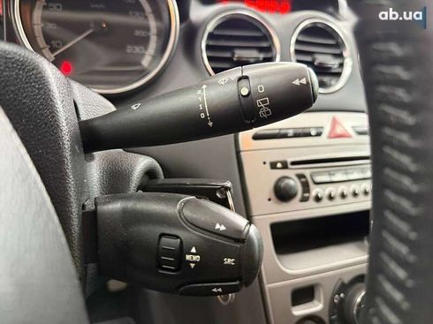 Peugeot 308 2012 - фото 21
