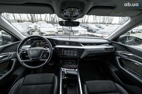 Audi E-Tron 2021 - фото 10