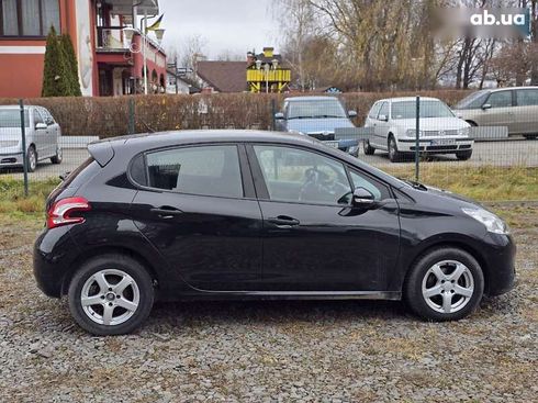 Peugeot 208 2012 - фото 3