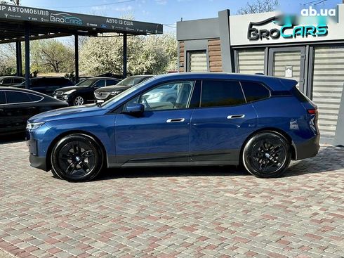BMW iX 2022 - фото 6