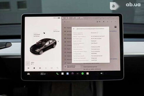 Tesla Model 3 2021 - фото 17