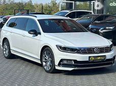 Купити Volkswagen Passat 2017 бу в Чернівцях - купити на Автобазарі