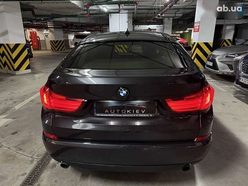 BMW 5 серия 2015 - фото 13