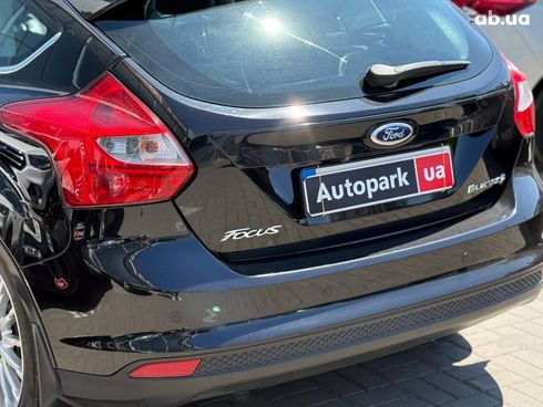 Ford Focus 2013 черный - фото 9