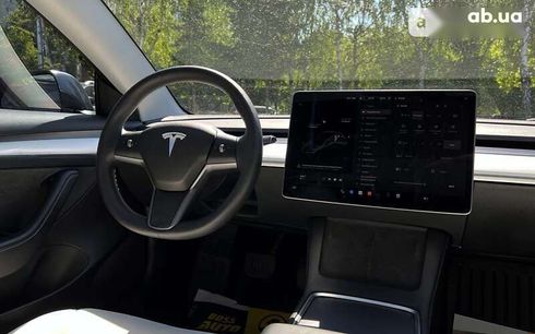 Tesla Model 3 2021 - фото 16