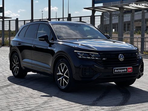 Volkswagen Touareg 2021 черный - фото 22