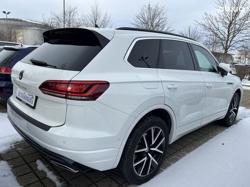 Volkswagen Touareg 2021 - фото 6