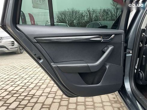 Skoda Octavia 2019 - фото 27