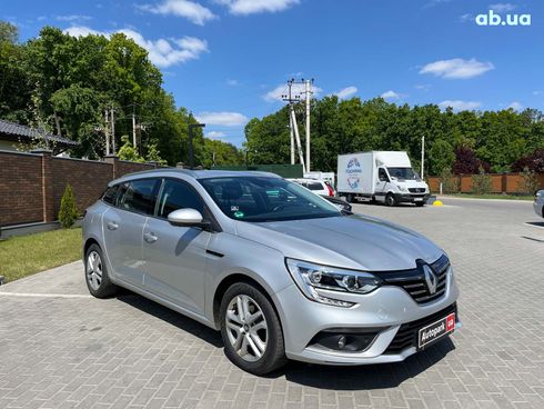Renault Megane 2018 серый - фото 3