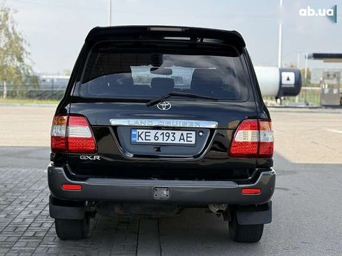 Toyota Land Cruiser 2005 - фото 11