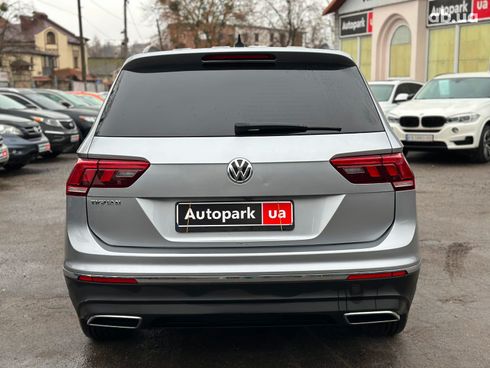 Volkswagen Tiguan 2020 серый - фото 6