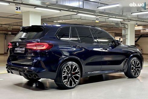 BMW X5 M 2022 - фото 17