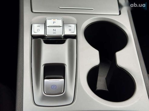 Hyundai Kona Electric 2021 - фото 29