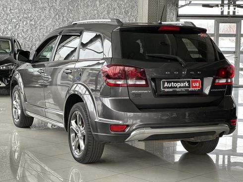 Dodge Journey 2016 серый - фото 8