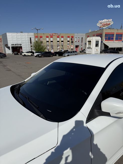 FAW Besturn B30 2019 белый - фото 4