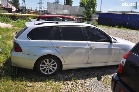 BMW 3 серия 2009 - фото 4