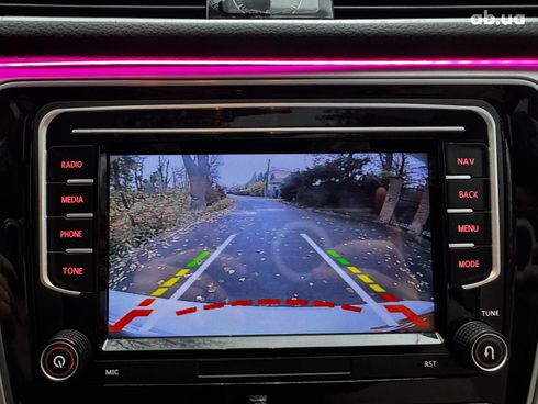 Volkswagen Passat 2012 белый - фото 21