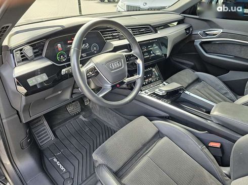 Audi E-Tron 2021 - фото 29