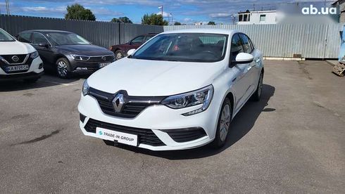 Renault Megane 2018 - фото 6