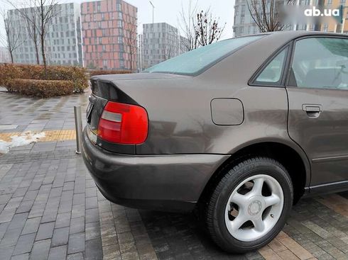 Audi A4 1996 - фото 17