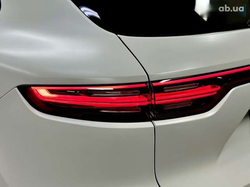 Porsche Cayenne 2019 - фото 30