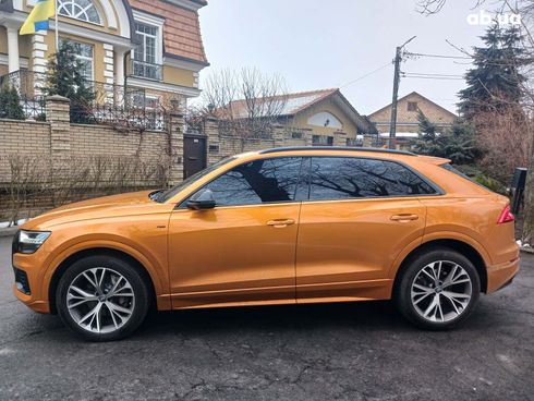 Audi Q8 2020 оранжевый - фото 8