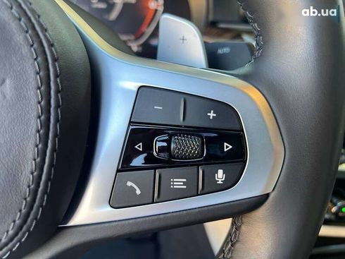 BMW 5 серия 2021 - фото 28